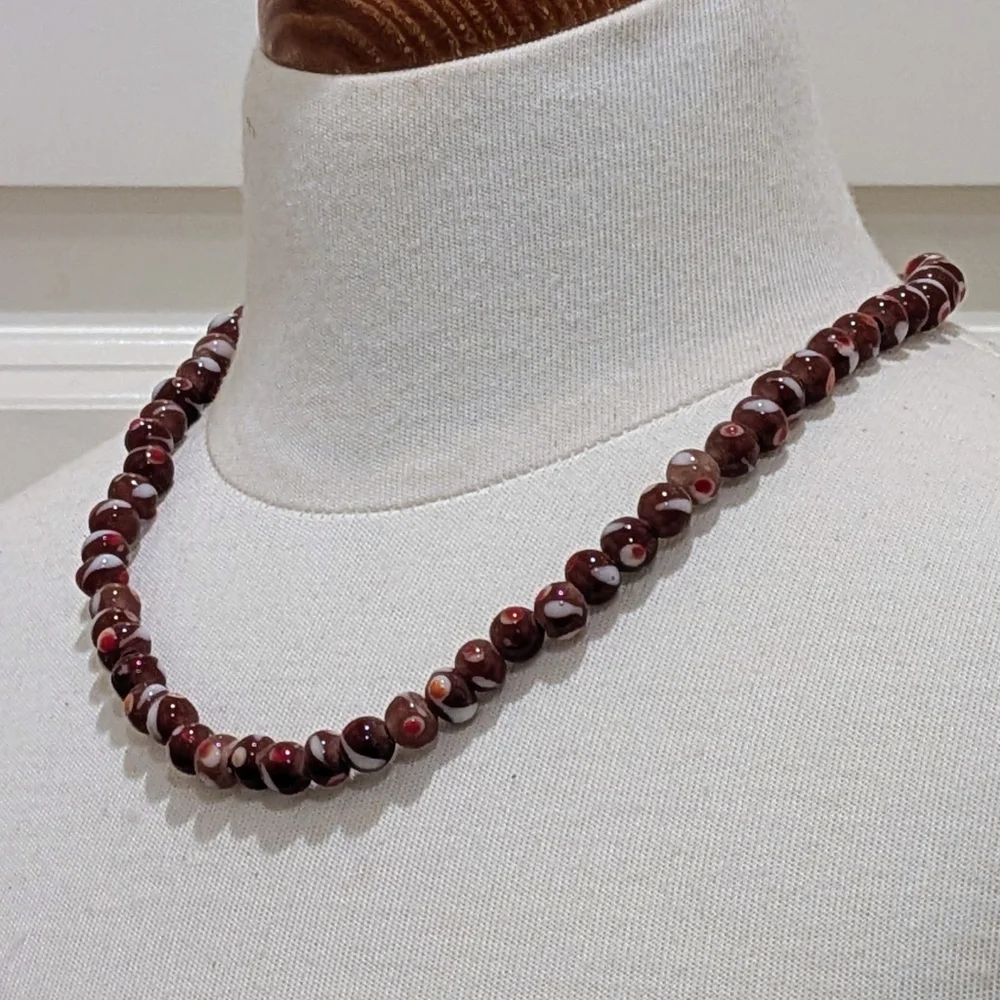 NWOT Beckwoman 18" Medium Hand Blown Brown Glass Beads with Red Dots - Picture 3 of 7